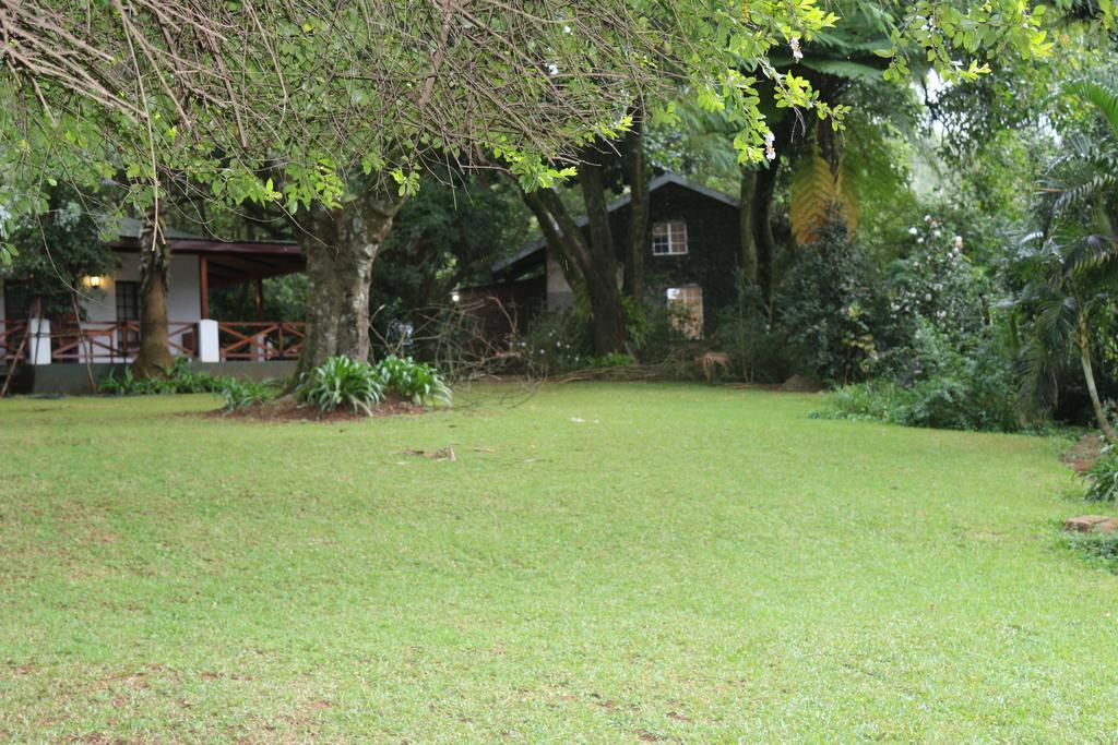 Softwaters Guesthouse Cottages 路易斯特里卡特 外观 照片
